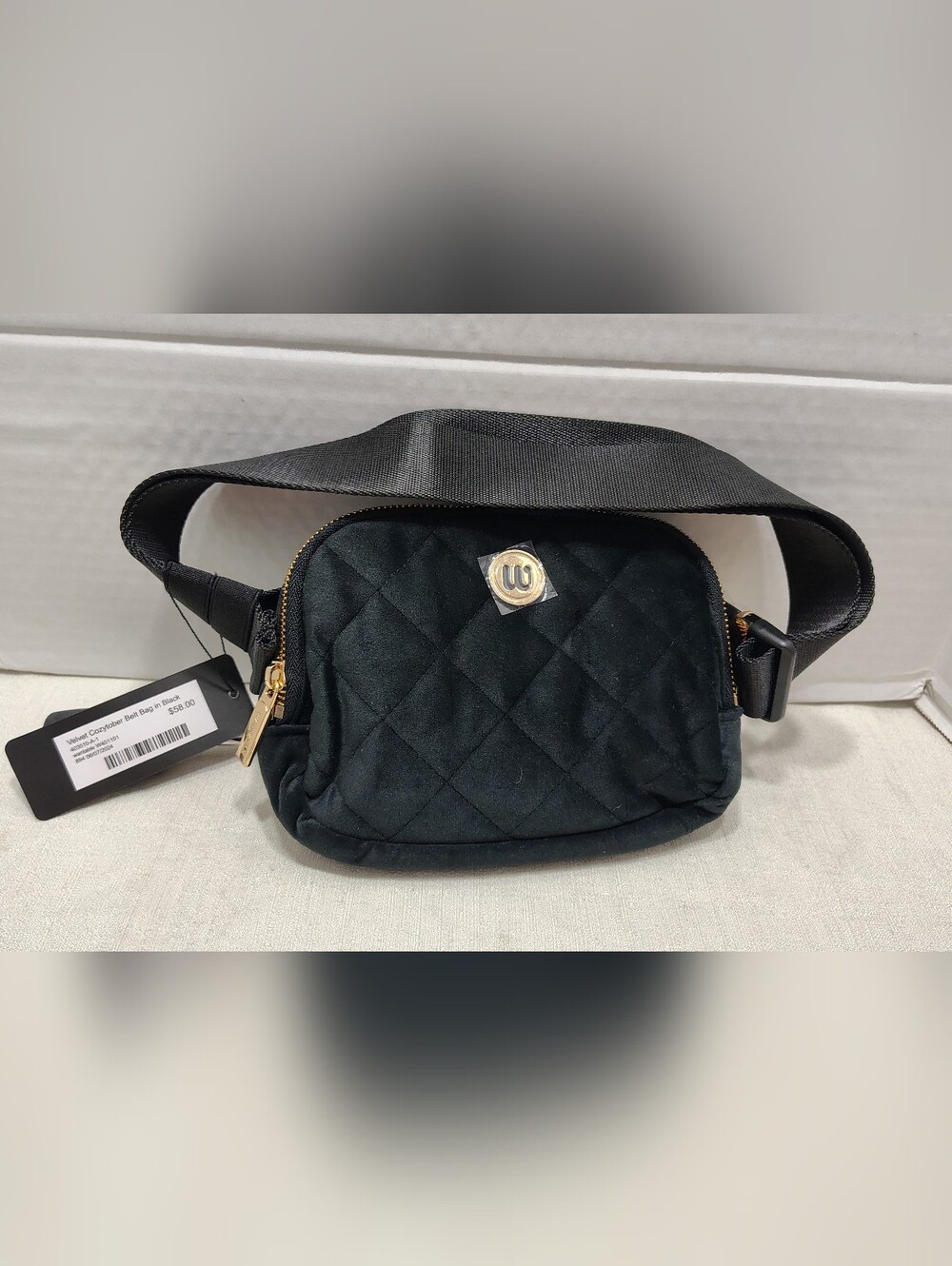 Wantable Vuelvet Cozitober Belt Bag ( NEW )